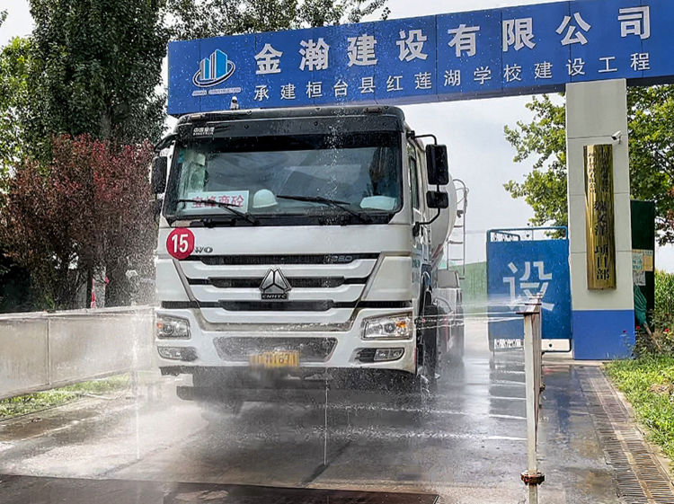 桓臺：防治舉措多管齊下 工地揚塵無處可藏